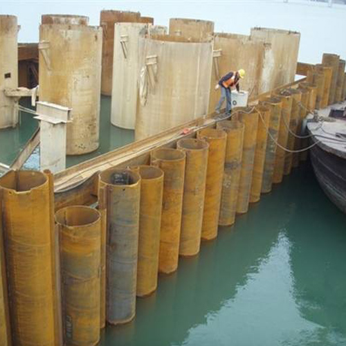 青岛钢护筒现场安装